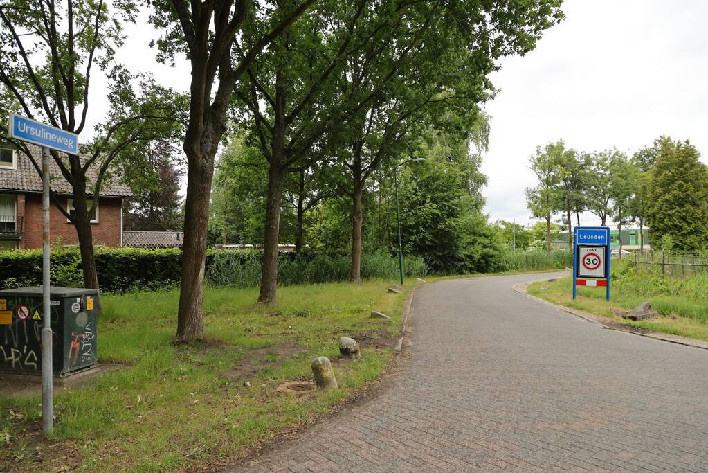 Kindje achterop fiets raakt gewond