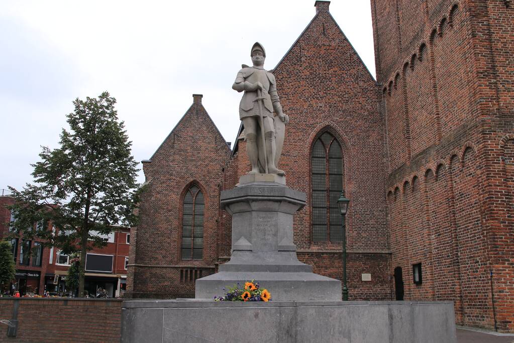 Sterfdag nationale held Jan van Schaffelaar