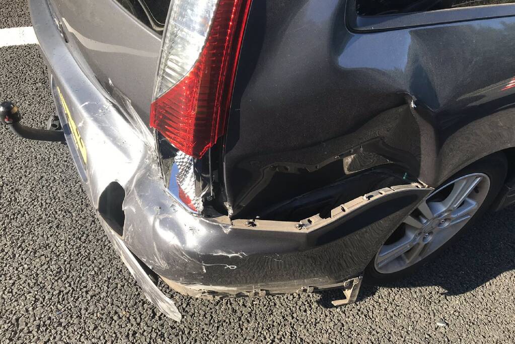 Flinke schade en lange files na ongeval