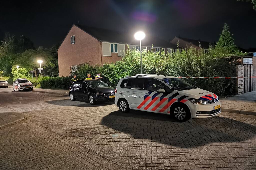 Oudere dame gewond na beroving tas