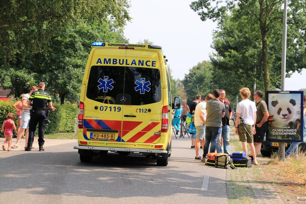 19-jarige vrouw overleden na aanrijding met auto