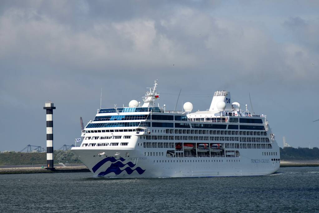 Opvolger Love Boat doet Rotterdam aan
