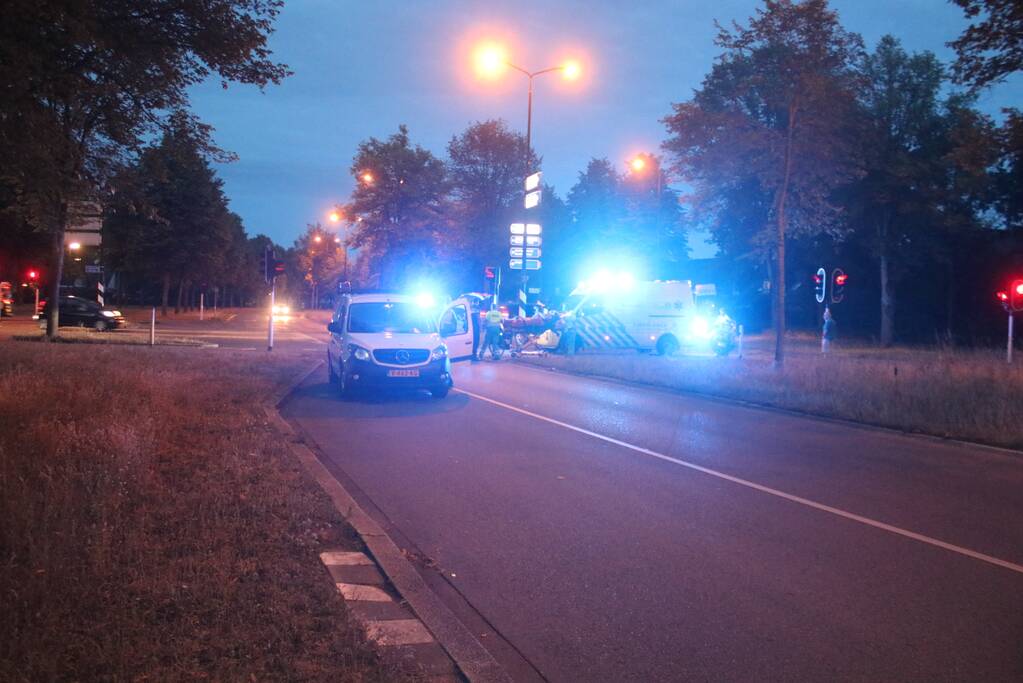 Fietser gewond bij Aanrijding op kruising