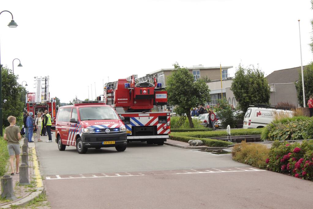 Pand Vergeer Kaas ontruimd door brand in productieruimte