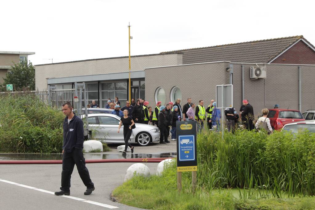 Pand Vergeer Kaas ontruimd door brand in productieruimte