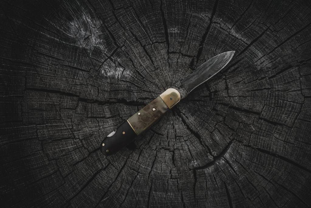 Dader verwond zichzelf bij steekpartij