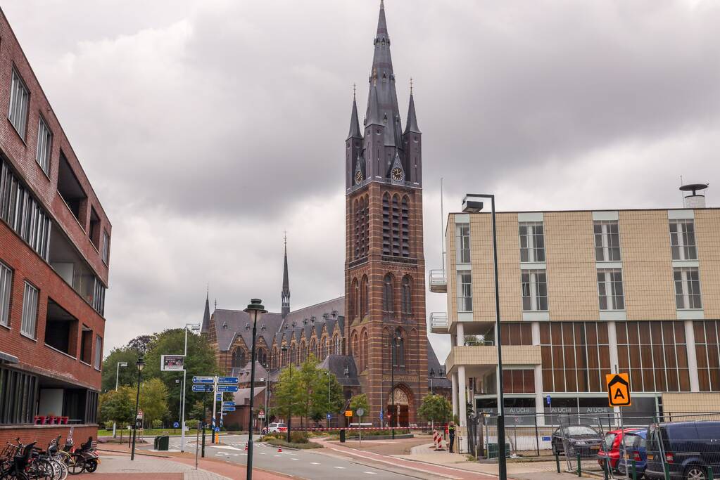 Verdacht pakketje gevonden bij Sint Vituskerk