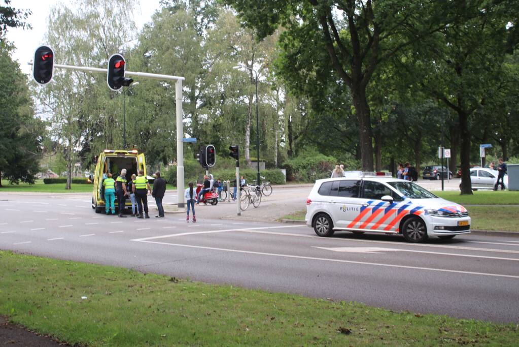 Fietser gewond na aanrijding met auto