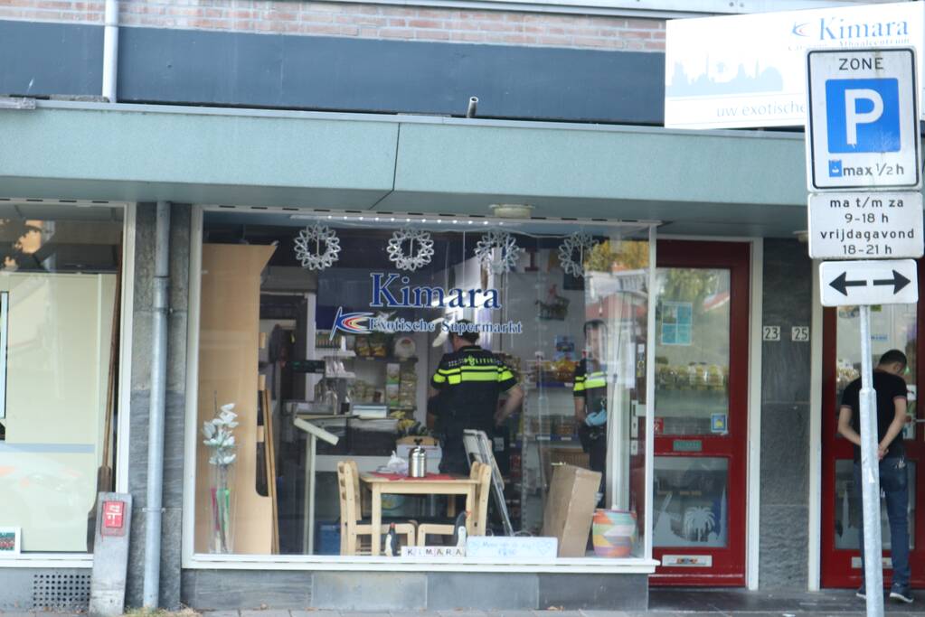 Overval op toko; dader gevlucht