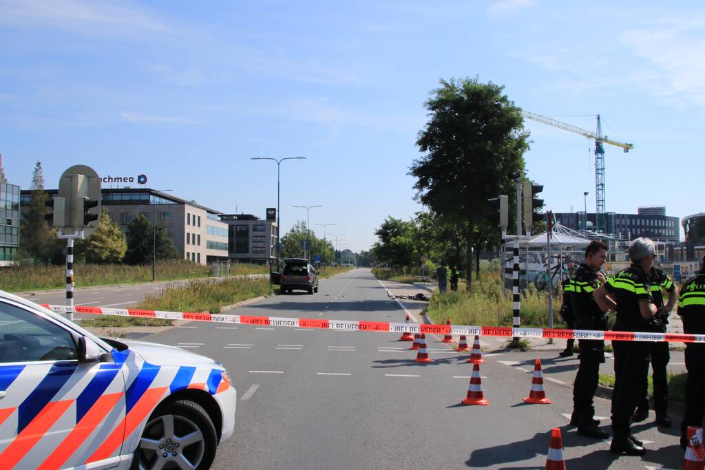E-bikester overleden na zwaar ongeval op kruising