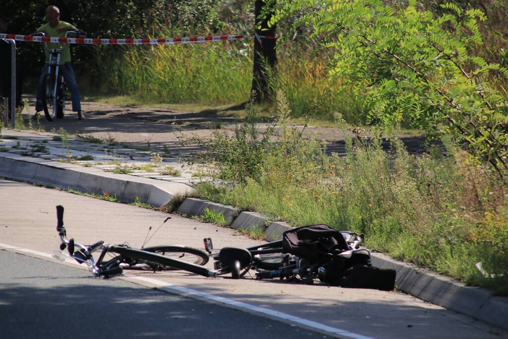 E-bikester overleden na zwaar ongeval op kruising
