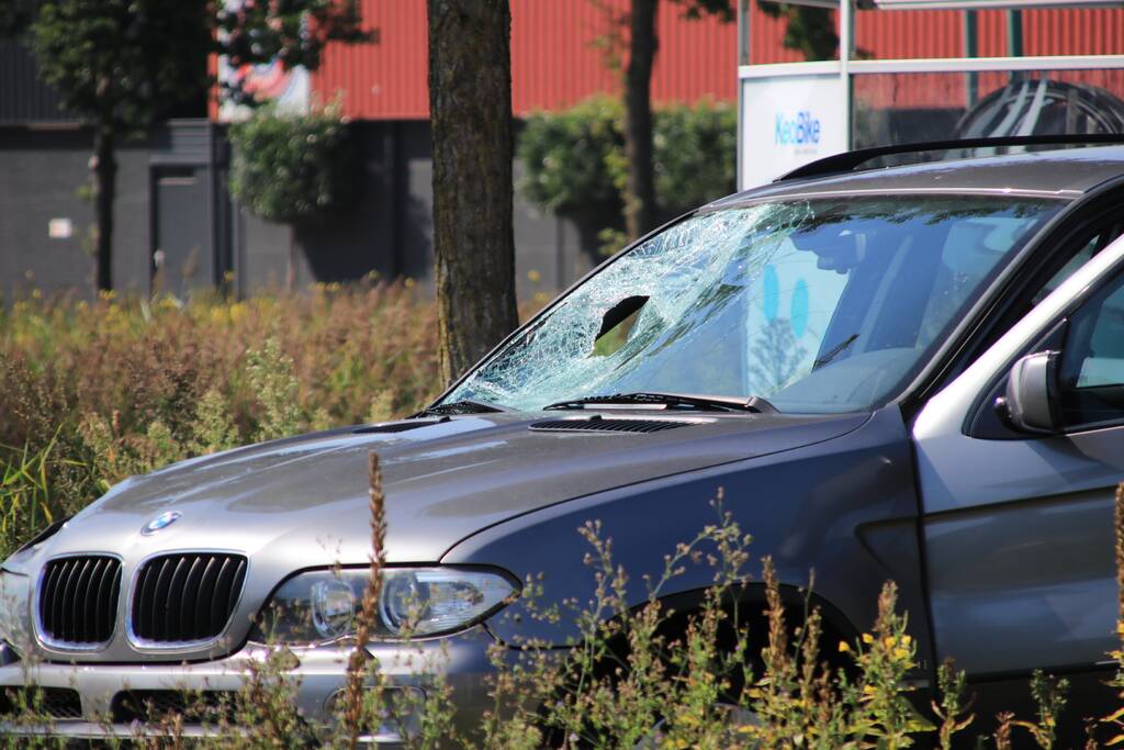 E-bikester overleden na zwaar ongeval op kruising