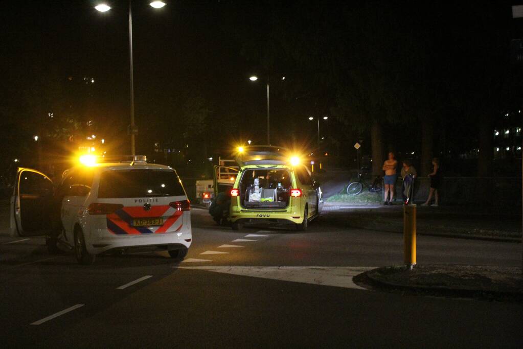 Fietser gewond na aanrijding met auto