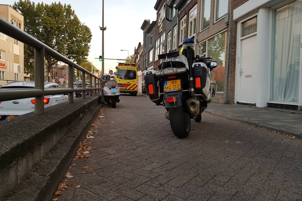 Scooterrijder gewond na aanrijding