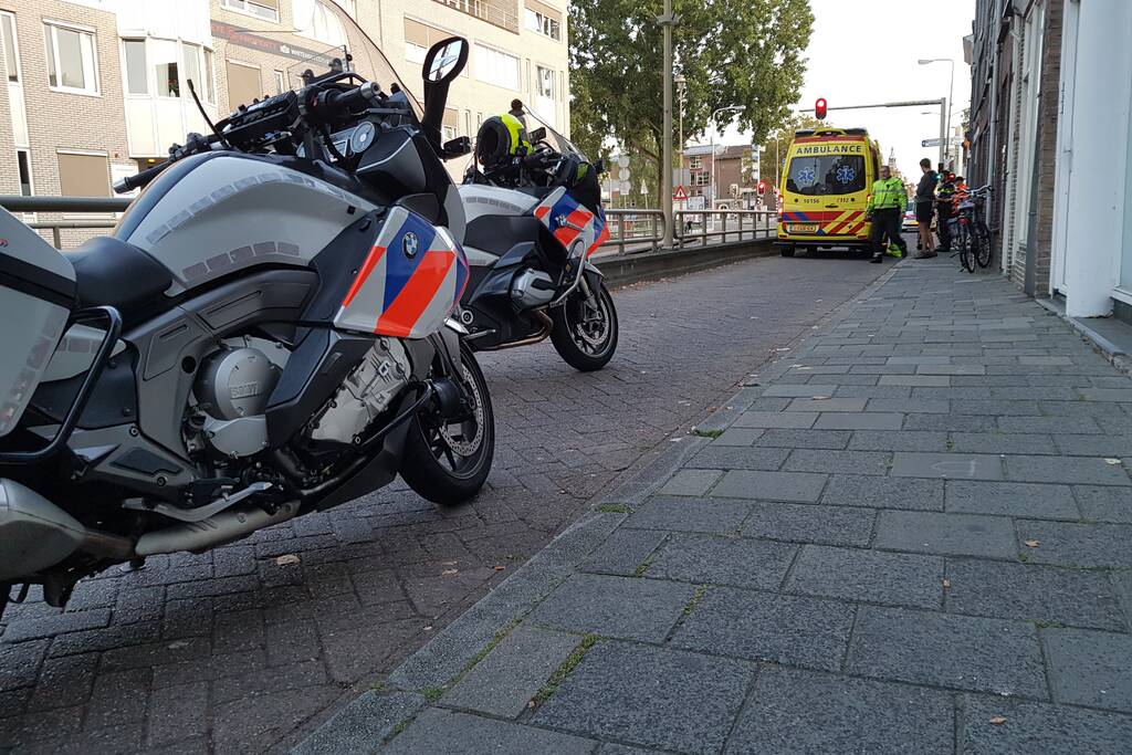 Scooterrijder gewond na aanrijding
