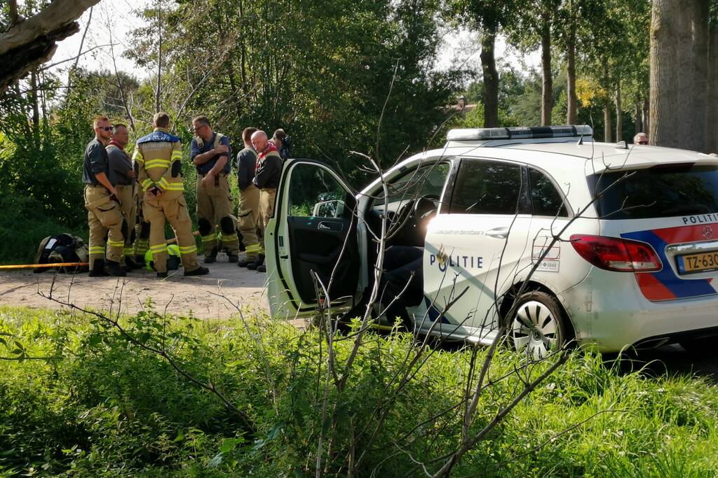 Mogelijk drugsafval in brand gevlogen