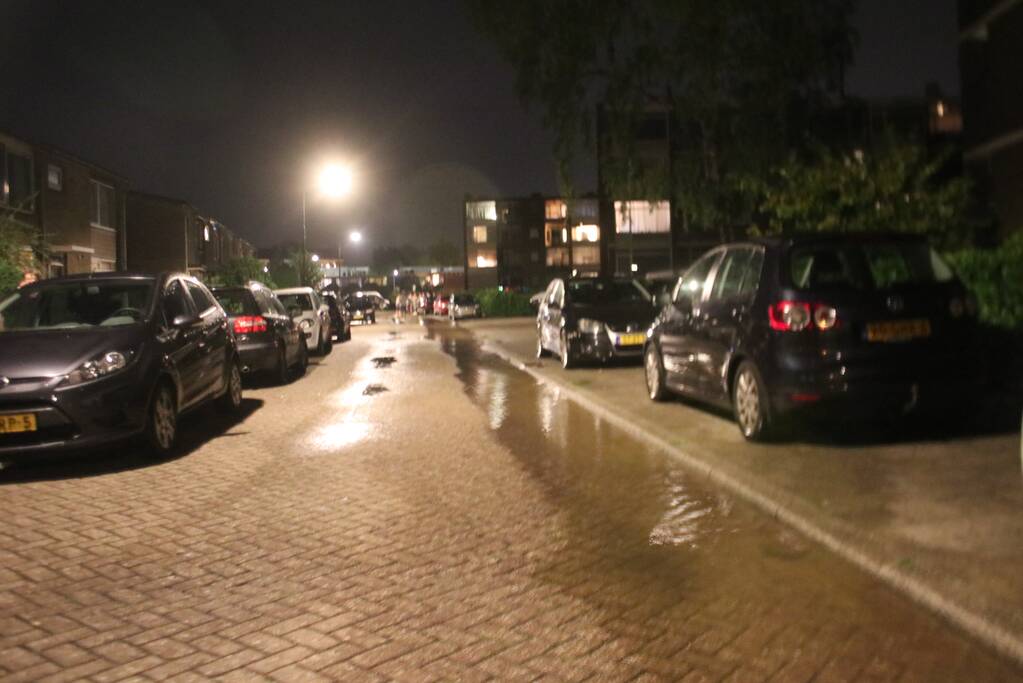 Straat blank door leidingbreuk