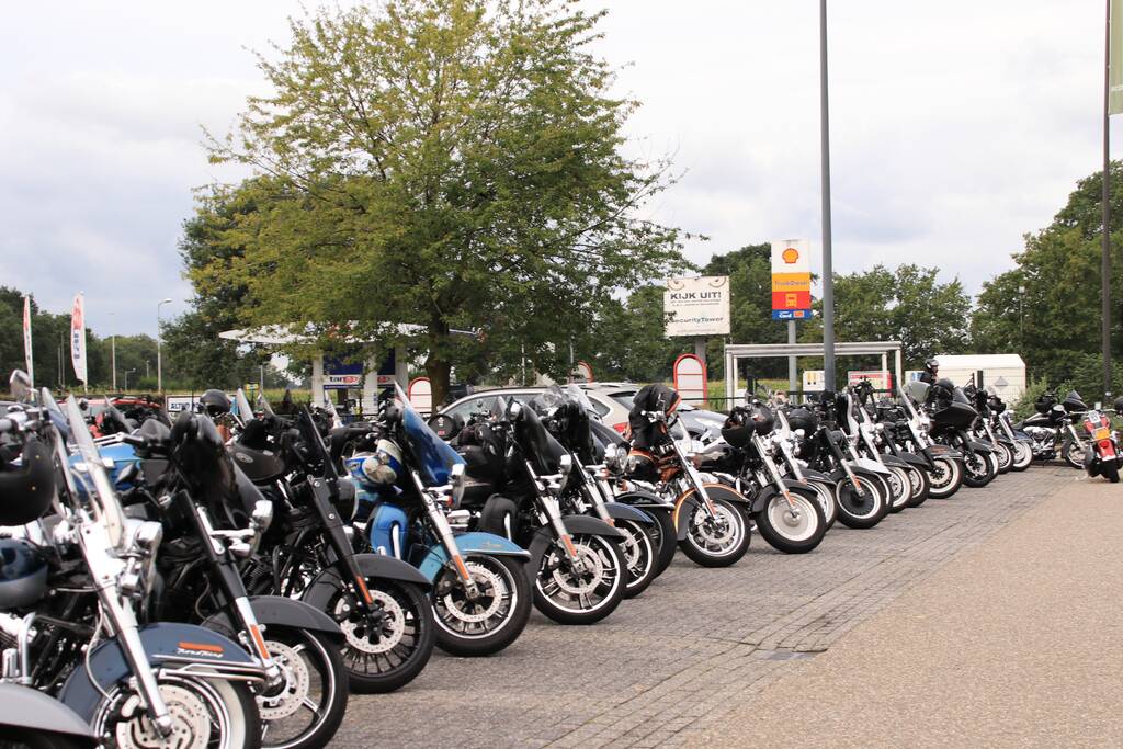 Harley Davidson club zamelt geld in voor kinderhospice