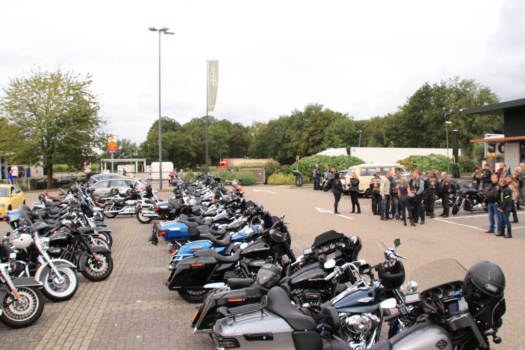 Harley Davidson club zamelt geld in voor kinderhospice