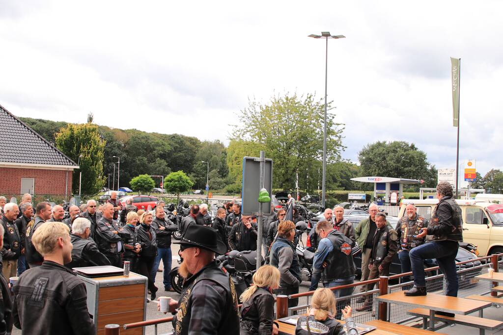 Harley Davidson club zamelt geld in voor kinderhospice