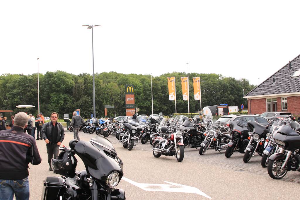 Harley Davidson club zamelt geld in voor kinderhospice
