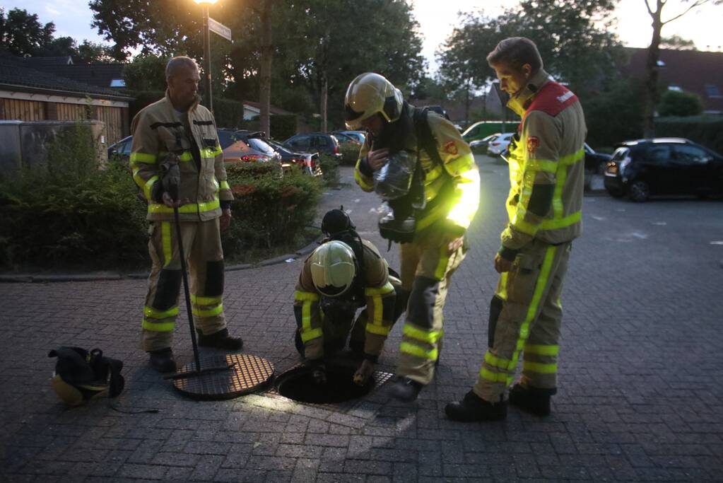 Brandweer onderzoekt zoete lucht