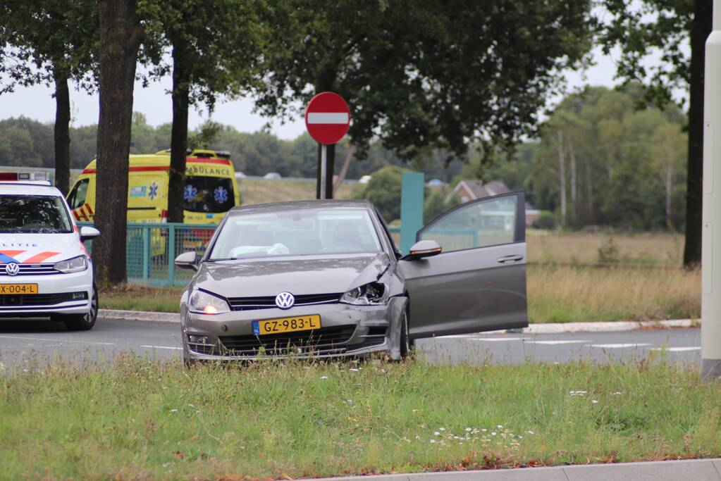 Gewonden en flinke schade na ongeval
