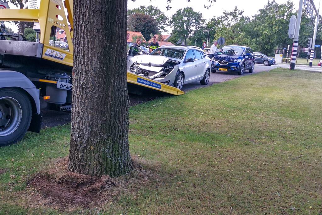 Flinke schade bij kop-staartbotsing