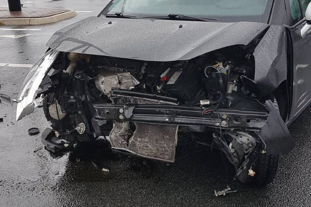 Rijstroken afgesloten door frontale aanrijding