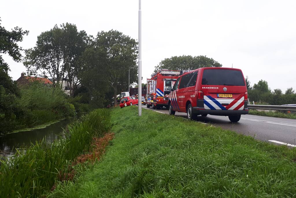 Zeer ernstig ongeval tussen twee vrachtwagens en meerdere voertuigen