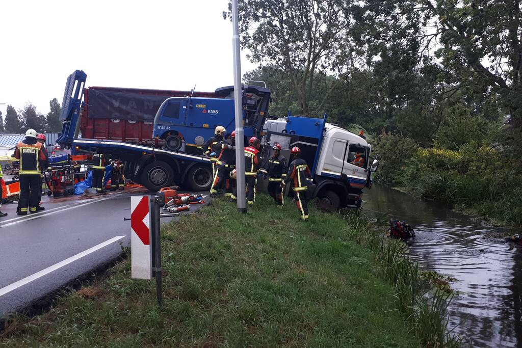 Zeer ernstig ongeval tussen twee vrachtwagens en meerdere voertuigen