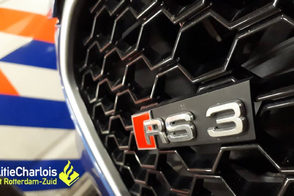 35.000 euro gevonden in verborgen ruimte auto