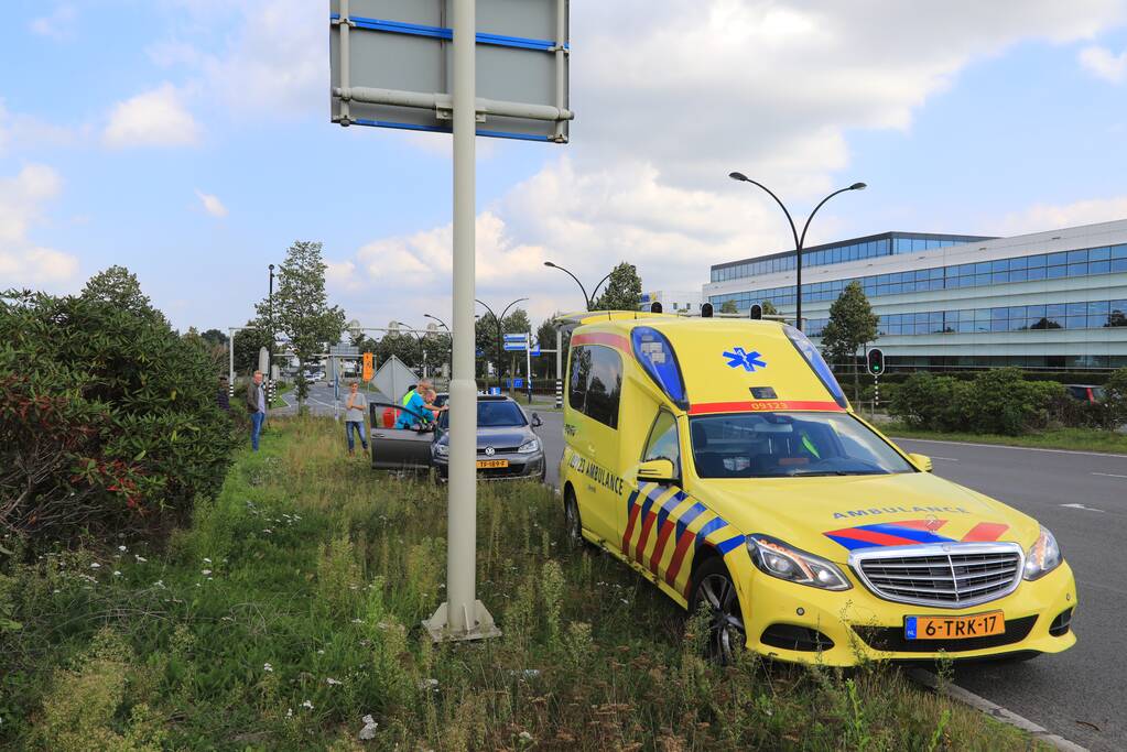 Kettingbotsing met lesauto