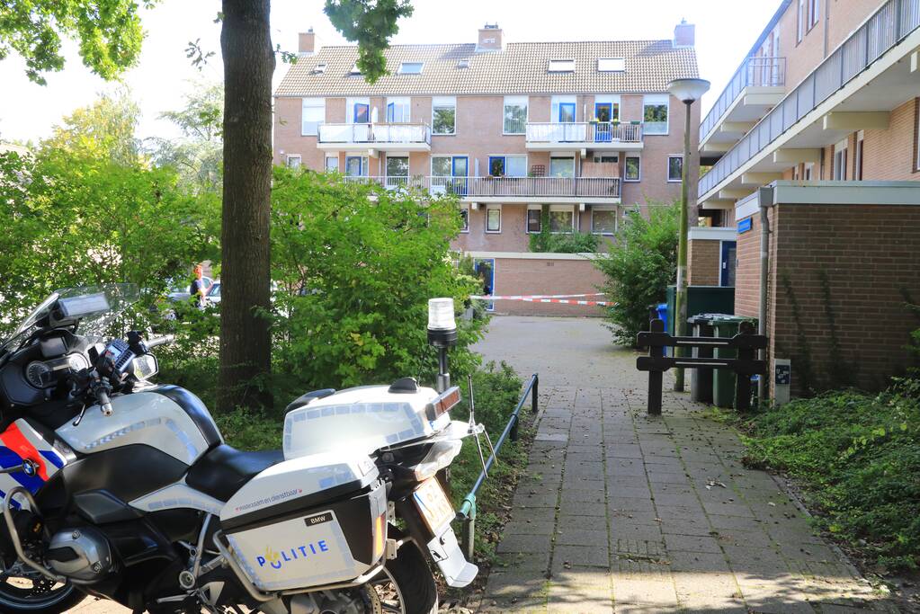 Drie mannen op de vlucht na woningoverval