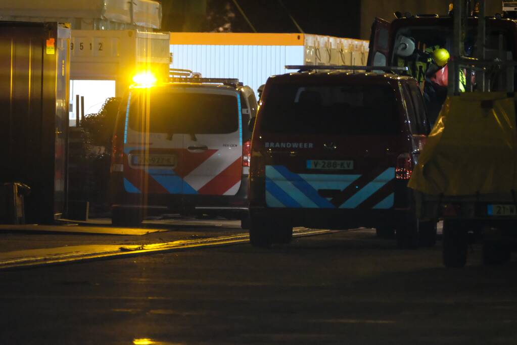 Persoon zwaargewond na val in tank van schip