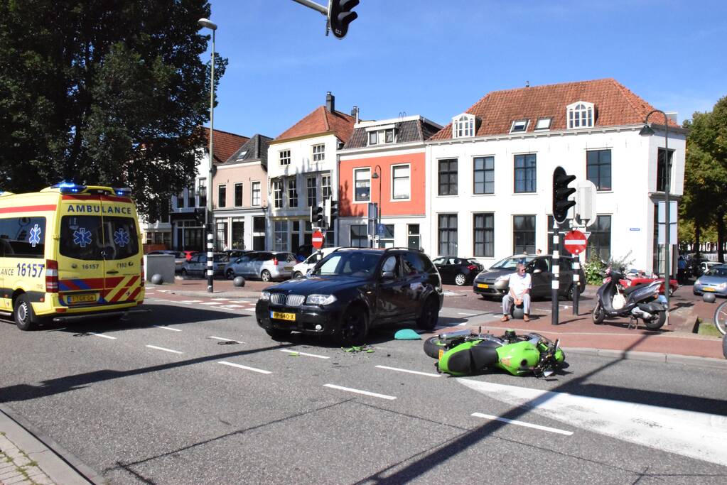 Motorrijder gewond na ongeval