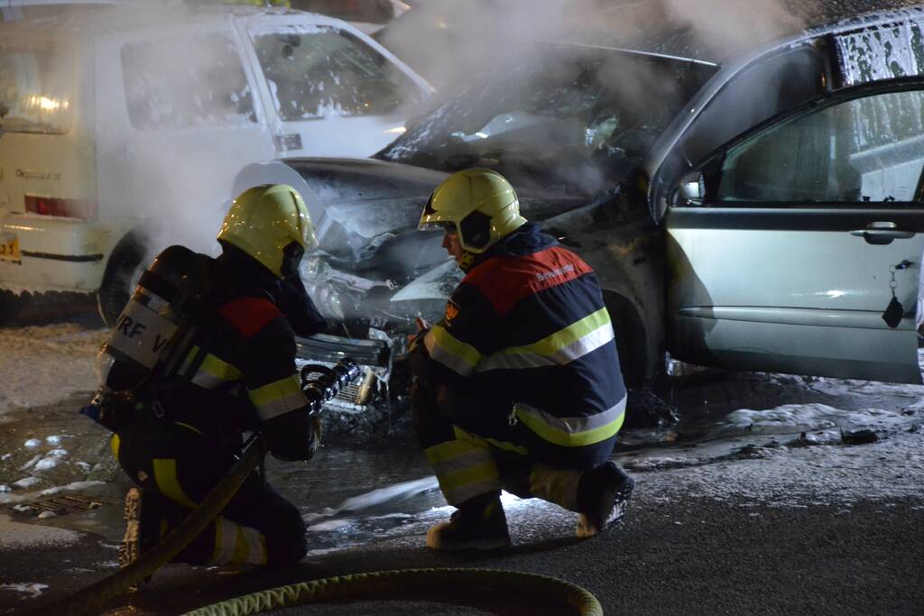 Auto verwoest door brand