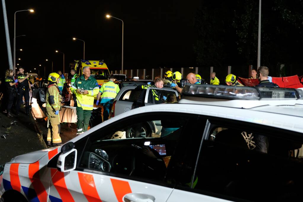 Ravage na zwaar ongeval op Schenkviaduct