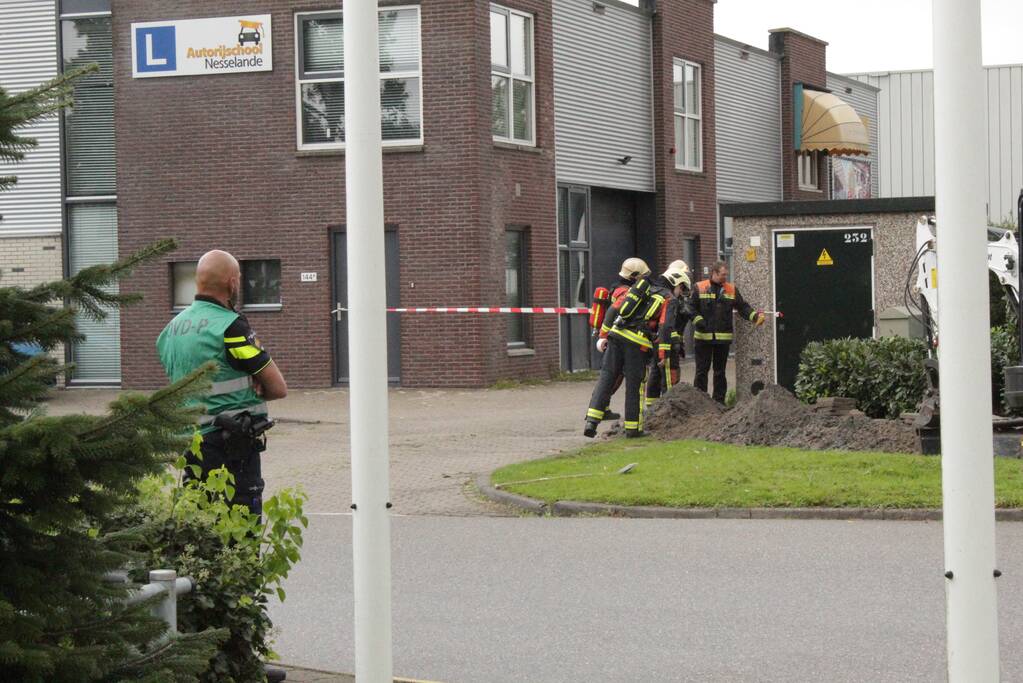 Graafmachine raakt hoofd gasleiding