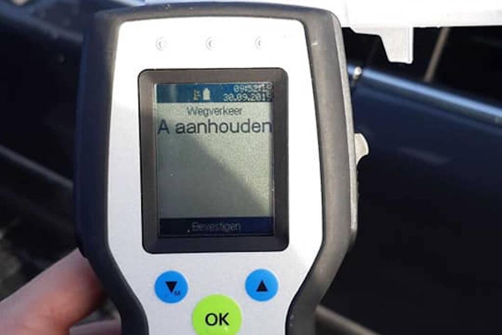 Dronken snelheidsduivel raakt auto kwijt