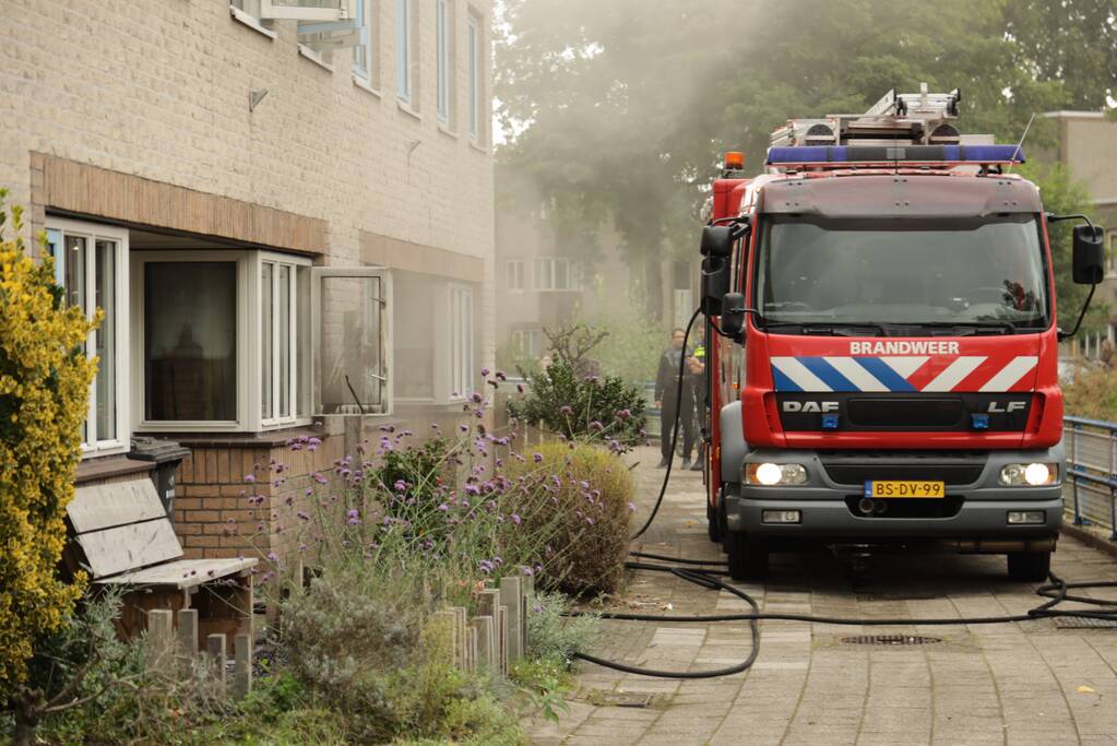 Woning Zielhorst vol rook na brand in trapkast