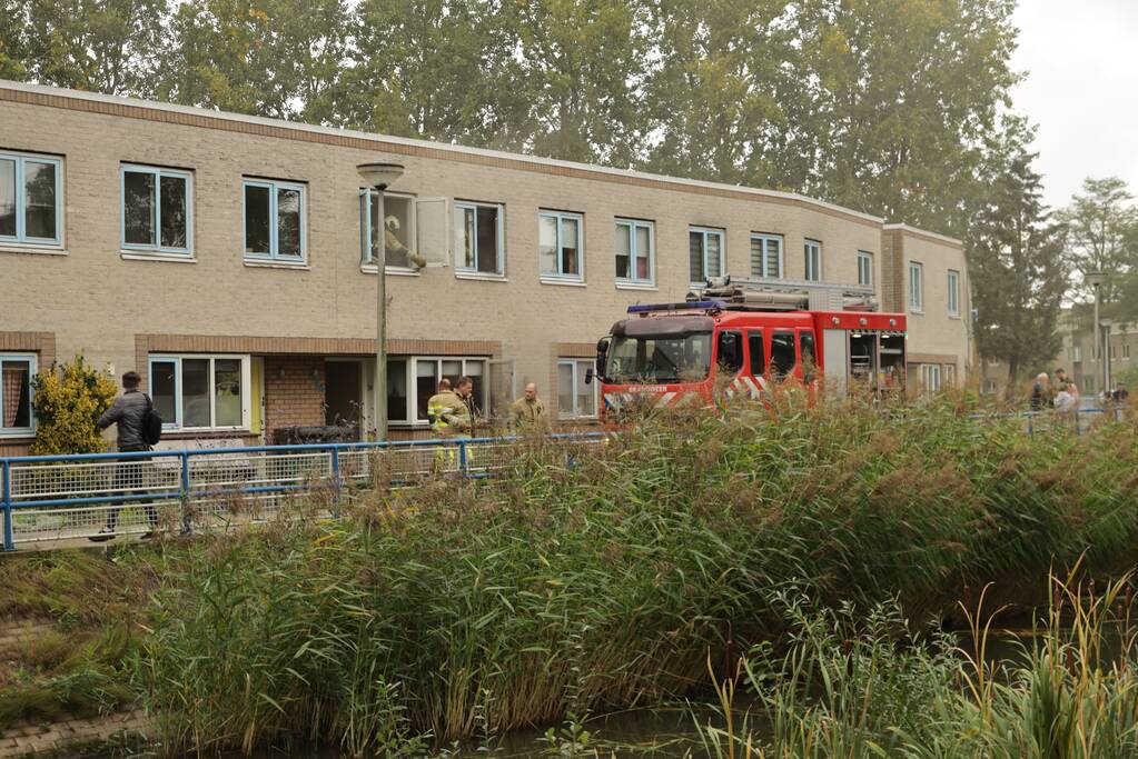 Woning Zielhorst vol rook na brand in trapkast