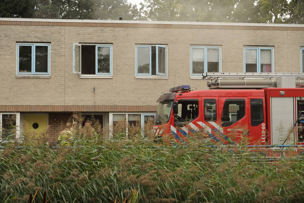 Woning Zielhorst vol rook na brand in trapkast