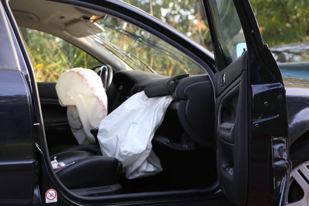 75-jarige vrouw overleden na aanrijding met vrachtwagen