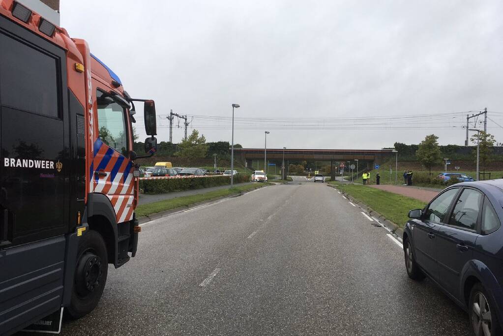Onderzoek in stadsbus en treinverkeer plat na verdachte situatie in Sieradenbuurt