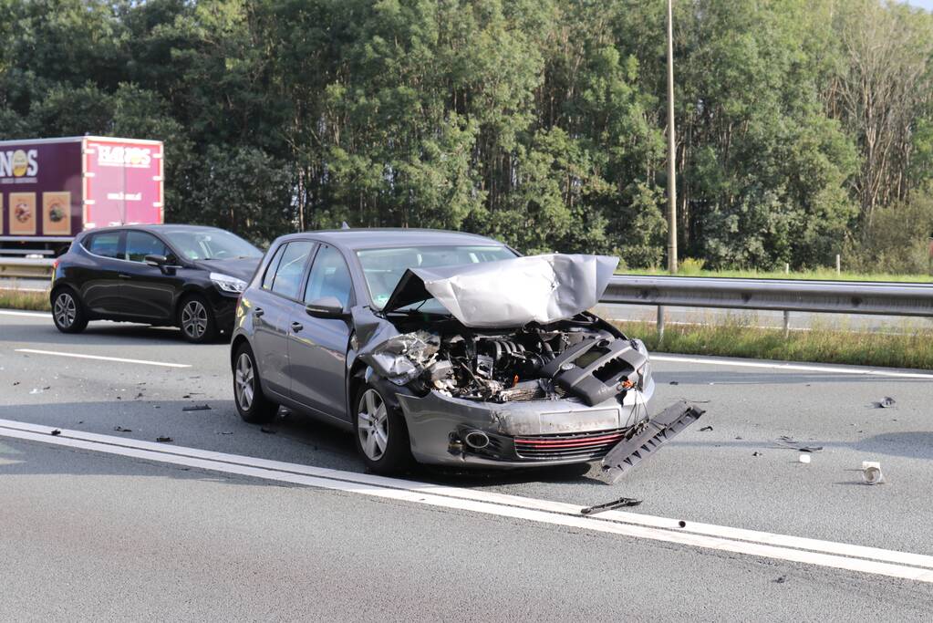 Ongeval tussen meerdere voertuigen