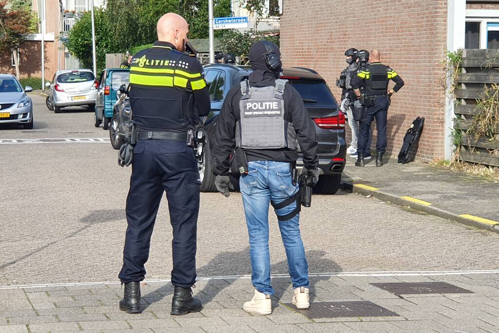 Twee mannen aangehouden na schietpartij bij woning