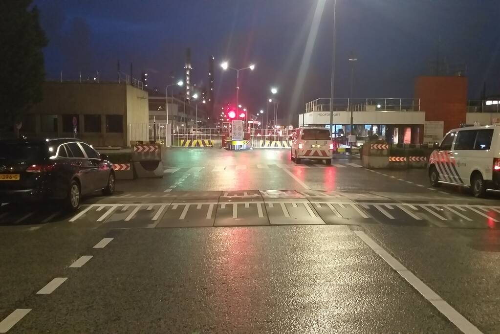 Brand bij raffinaderij Esso ExxonMobil in Botlek