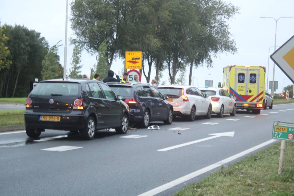 Twee gewonden na kettingbotsing met vier autos