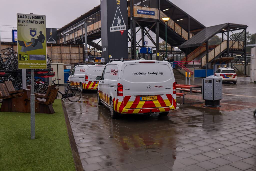 Geen treinverkeer door aanrijding met persoon